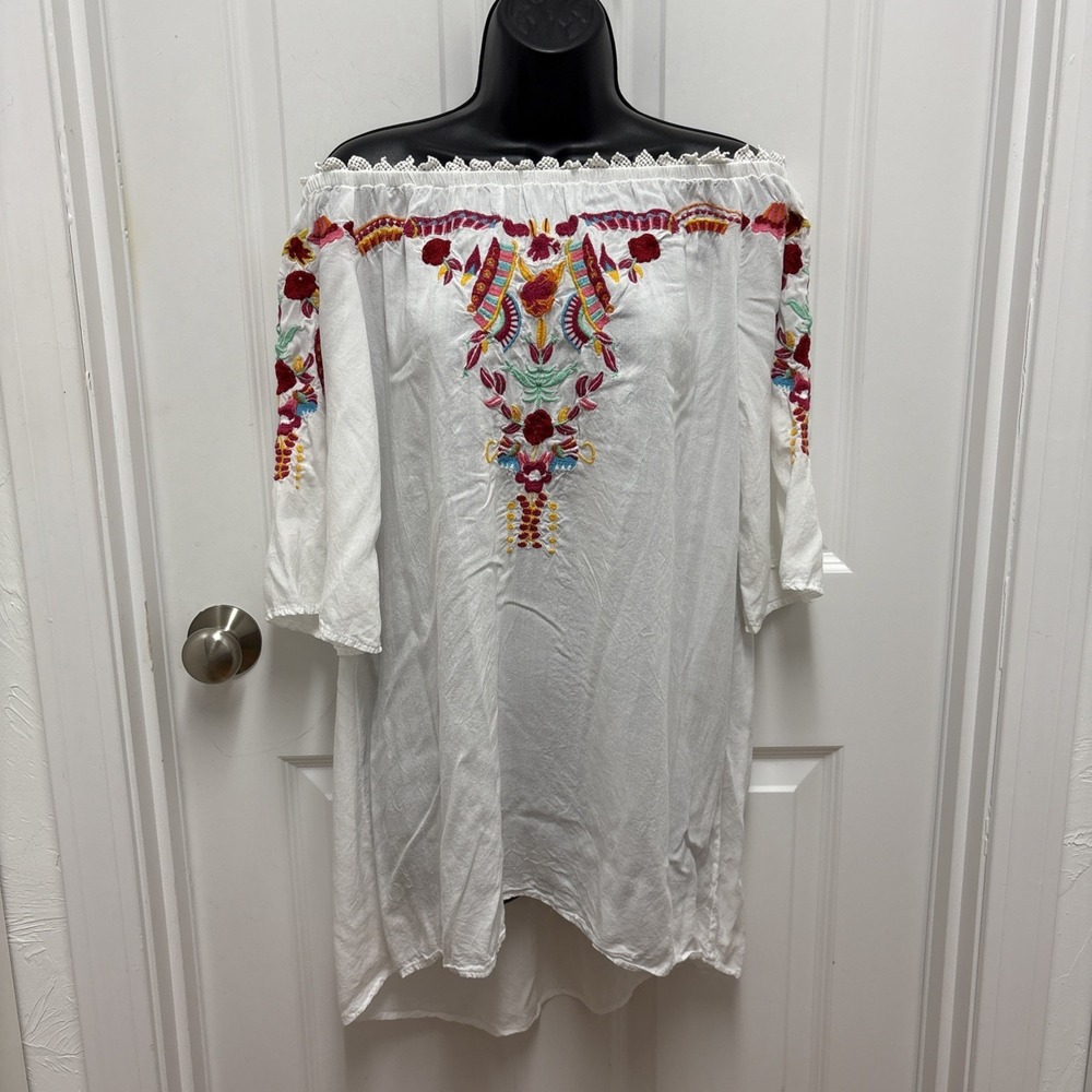 Blue Island Embroidered Bardot Off Shoulder Dress White Floral - Size Medium